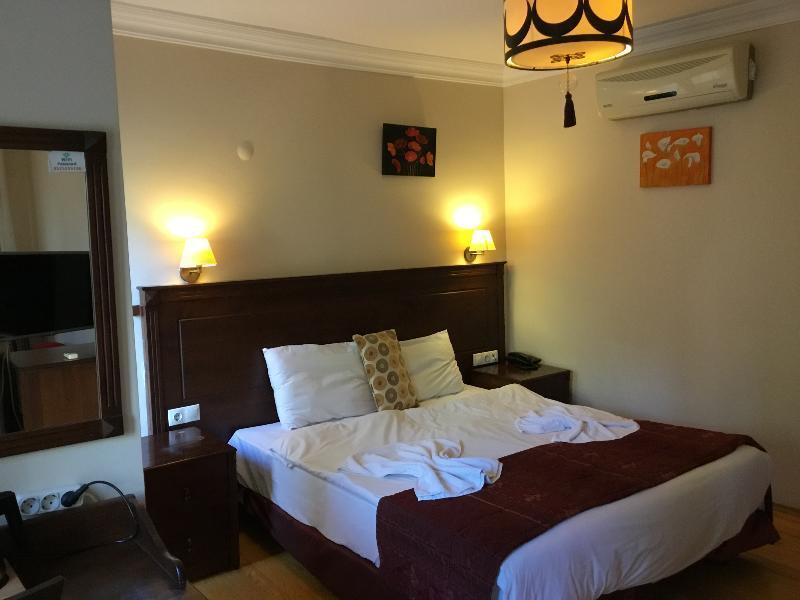 Berce Hotell Istanbul Exteriör bild