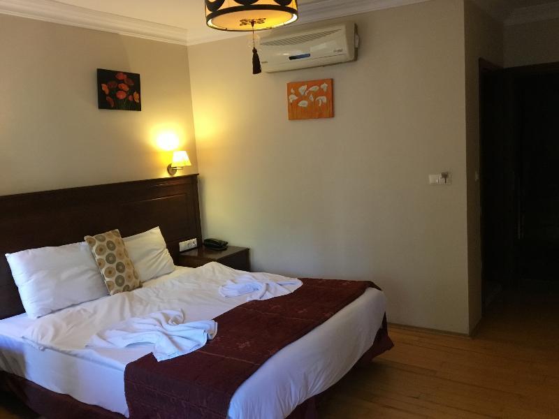 Berce Hotell Istanbul Exteriör bild