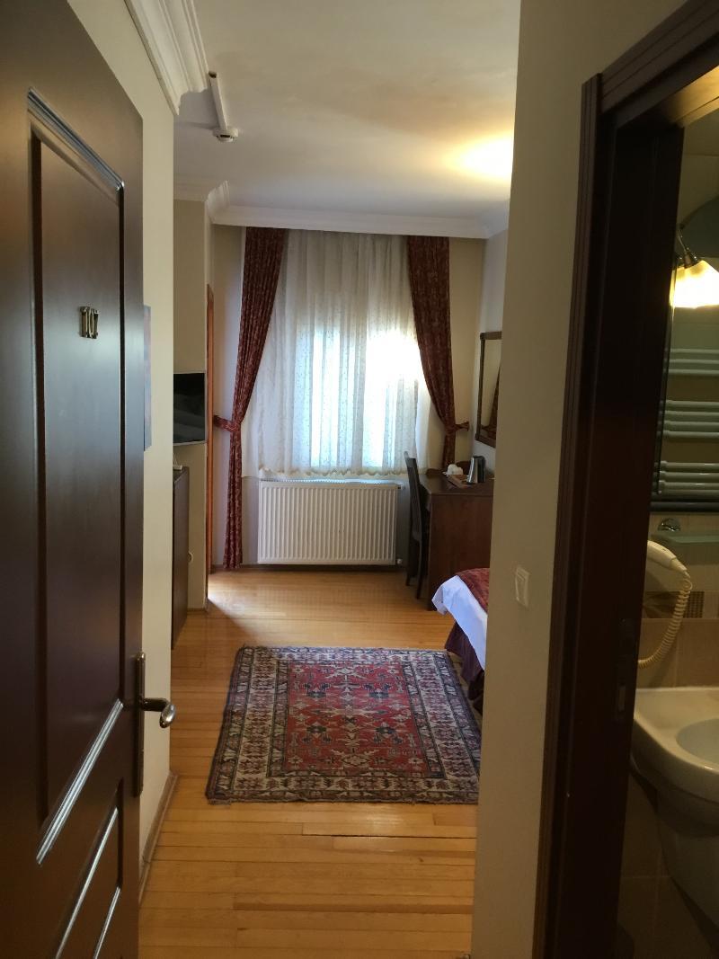 Berce Hotell Istanbul Exteriör bild