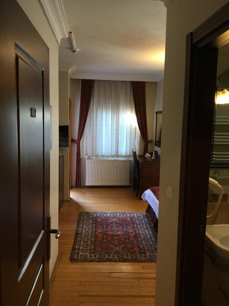 Berce Hotell Istanbul Exteriör bild